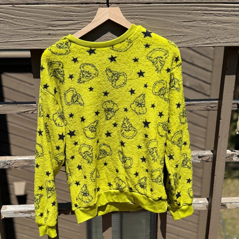 EUC The Grinch Charteuse Geen Long-Sleeve Fuzzy Sweatshirt